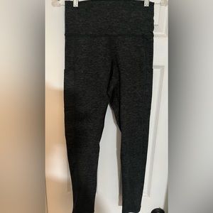 Aerie Grey Leggings. Size M.